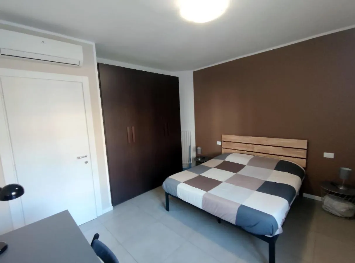 Grey House Pavia Con Box Privato Apartment Italy