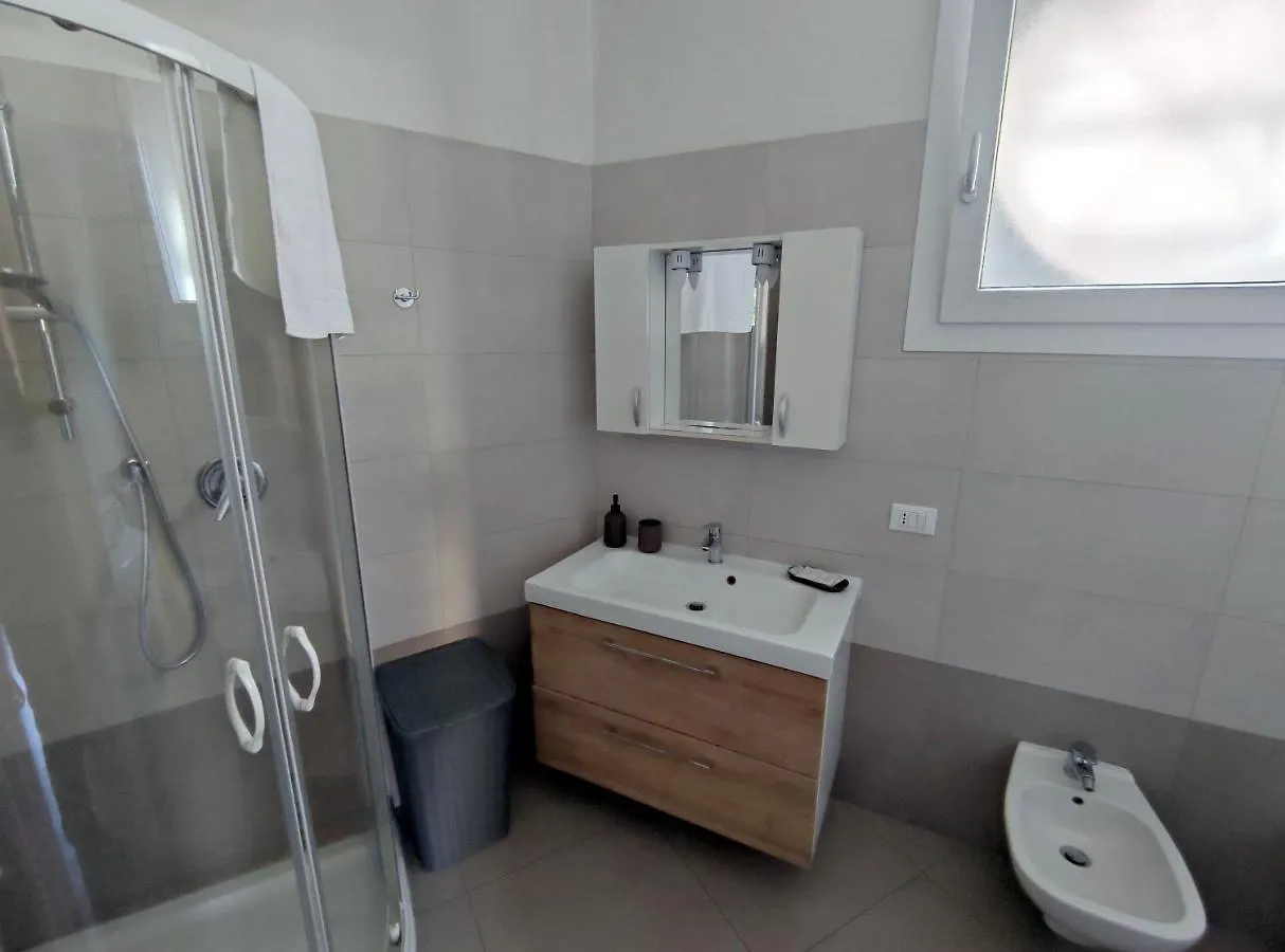 Grey House Pavia Con Box Privato Apartment